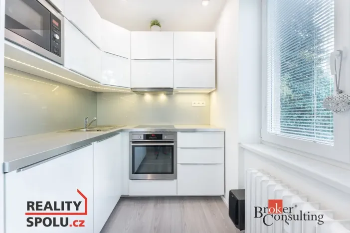 Pronájem bytu 3+1, Praha - Libeň, Konšelská, 62 m2