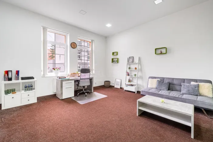 Prodej komerční nemovitosti, Teplice, Pražská, 1334 m2