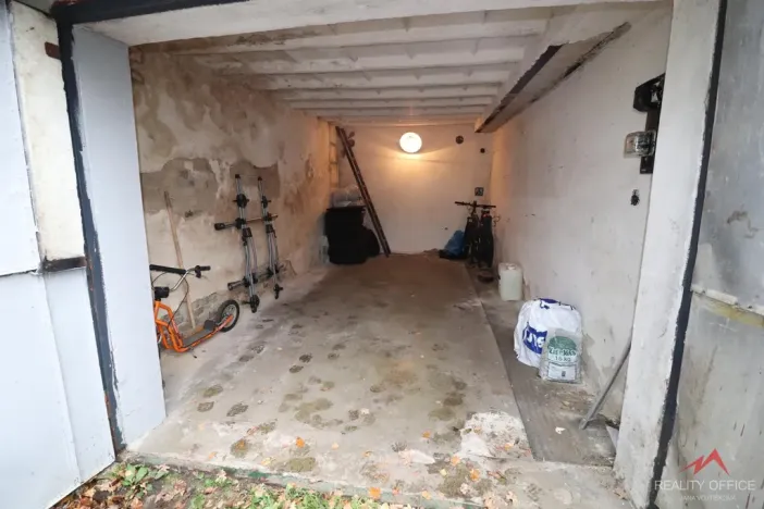 Prodej garáže, Děčín - Děčín II-Nové Město, Jedličkova, 20 m2