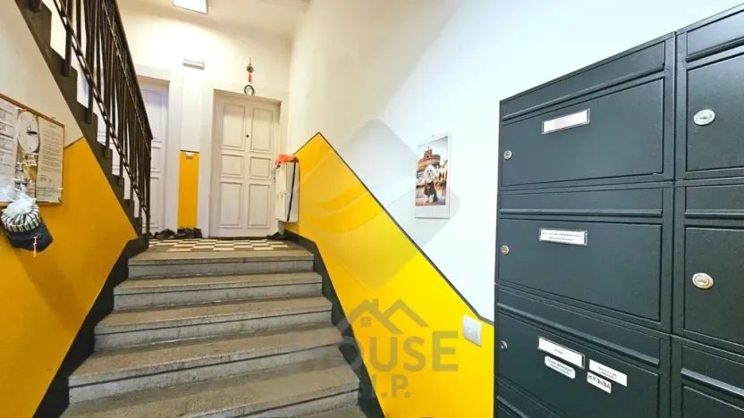 Prodej bytu 1+kk, Praha - Bohnice, V Zámcích, 36 m2