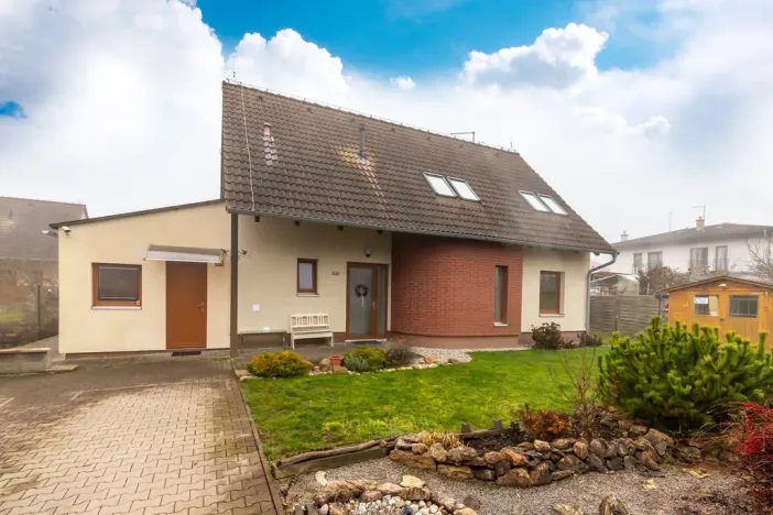 Prodej rodinného domu, Nučice, Paderlíkova, 155 m2