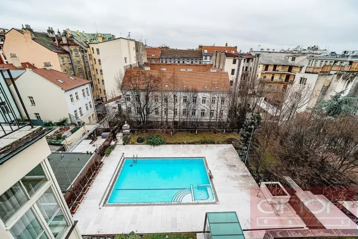 Pronájem bytu 1+kk, Praha - Vinohrady, Italská, 49 m2