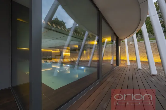 Pronájem bytu 2+kk, Praha - Smíchov, Holečkova, 88 m2