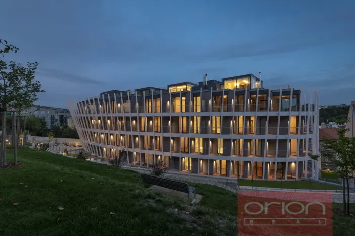 Pronájem bytu 2+kk, Praha - Smíchov, Holečkova, 88 m2