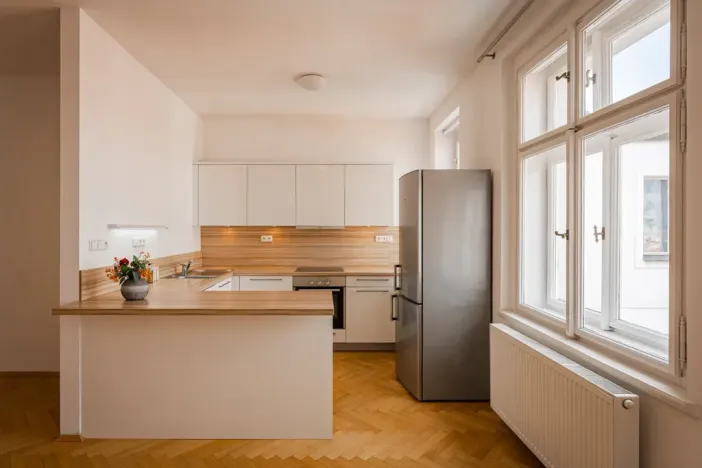 Pronájem bytu 2+kk, Praha - Staré Město, Na Perštýně, 73 m2