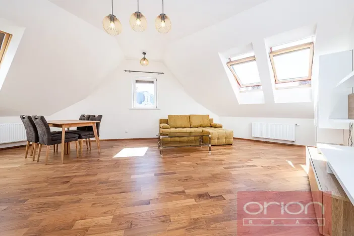 Pronájem bytu 3+kk, Praha - Žižkov, Kubelíkova, 101 m2