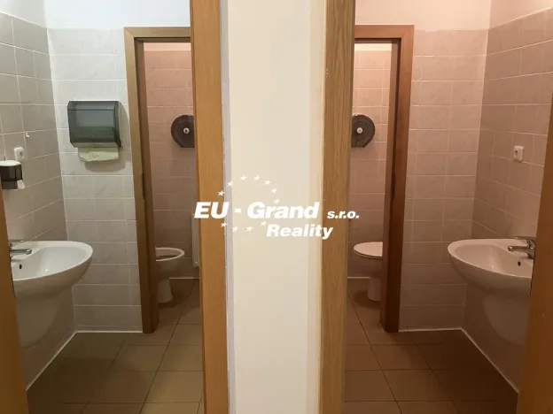 Pronájem atypického bytu, Varnsdorf, 5. května, 151 m2