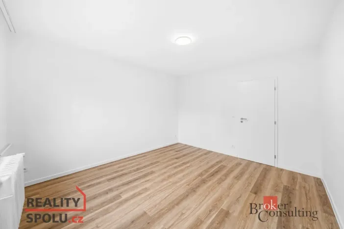 Prodej bytu 3+1, Plzeň - Doubravka, Moravská, 76 m2