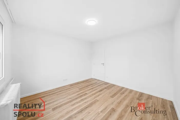 Prodej bytu 3+1, Plzeň - Doubravka, Moravská, 76 m2