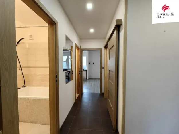 Prodej bytu 3+1, Hvozd, 78 m2