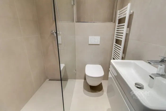 Pronájem bytu 2+kk, Praha - Smíchov, Třístoličná, 38 m2