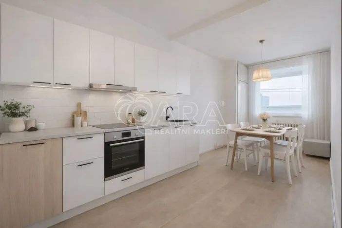 Prodej bytu 3+1, Praha, Emilie Hyblerové, 70 m2