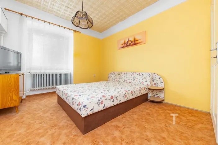 Prodej zemědělské usedlosti, Jaroměřice, 658 m2