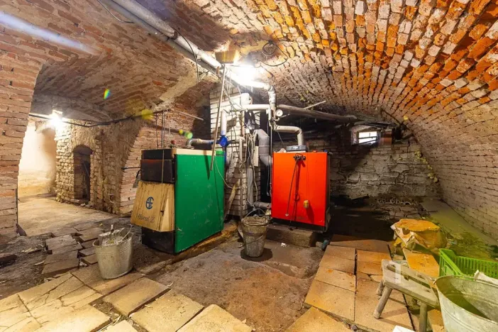 Prodej zemědělské usedlosti, Jaroměřice, 658 m2