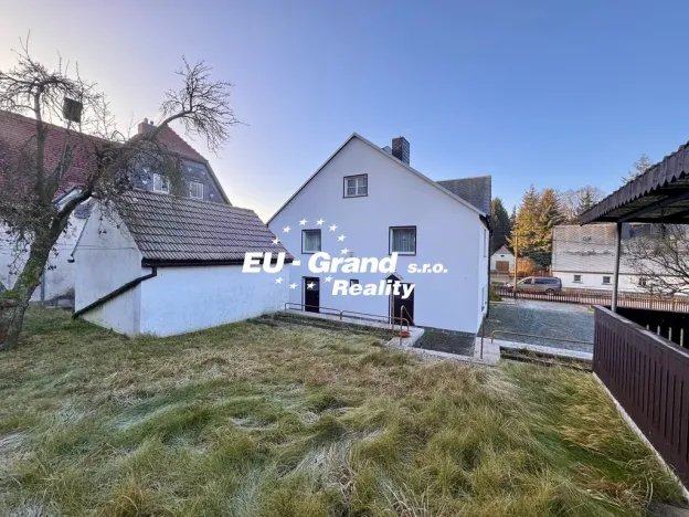 Prodej rodinného domu, Oderwitz, Německo, Dorfstrasse, 280 m2