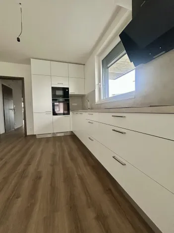 Pronájem bytu 3+kk, Praha, Návarovská, 83 m2