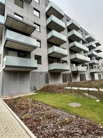 Pronájem bytu 3+kk, Praha, Návarovská, 83 m2