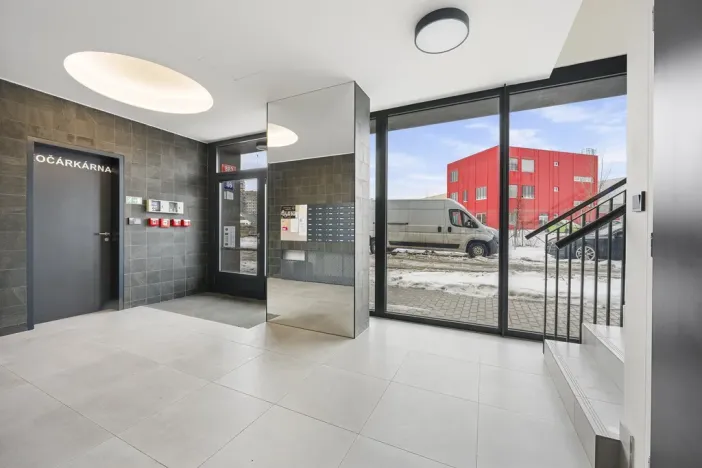 Pronájem bytu 3+kk, Praha, Návarovská, 83 m2