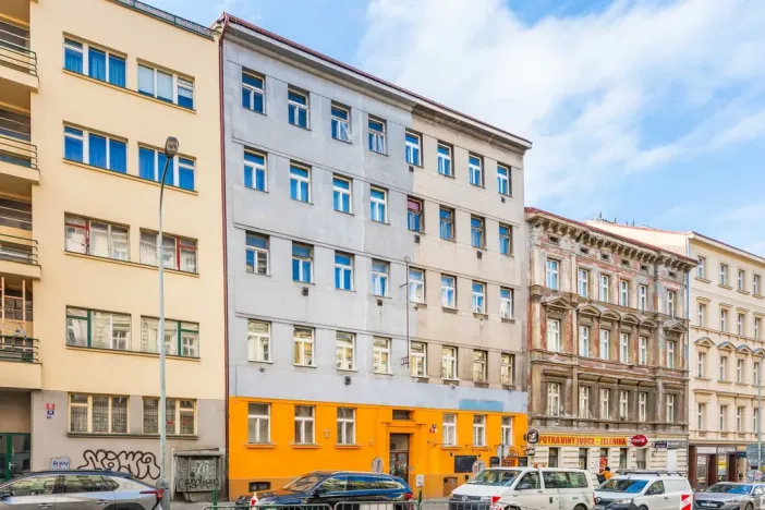 Pronájem bytu 2+kk, Praha - Vinohrady, Rumunská, 29 m2