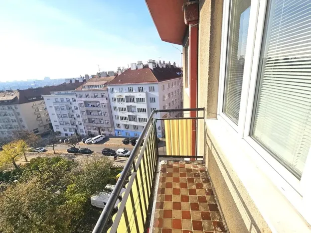 Pronájem bytu 2+1, Praha - Vršovice, náměstí Svatopluka Čecha, 55 m2