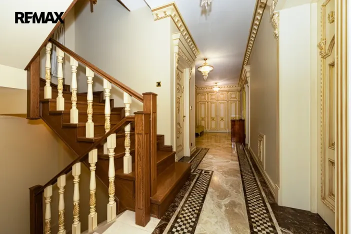 Pronájem rodinného domu, Praha - Kunratice, 450 m2