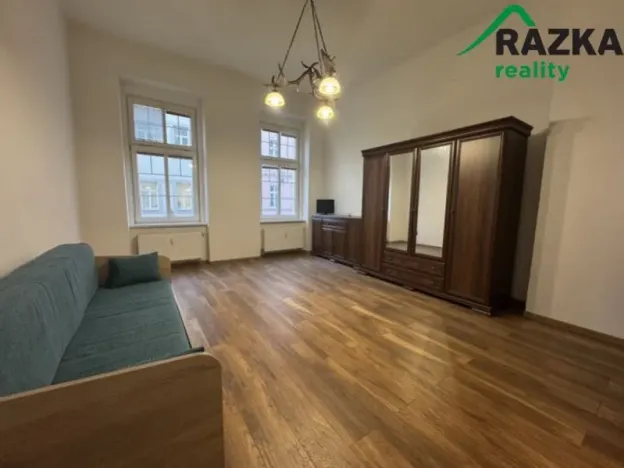 Prodej bytu 2+1, Karlovy Vary, T.G.M., 82 m2