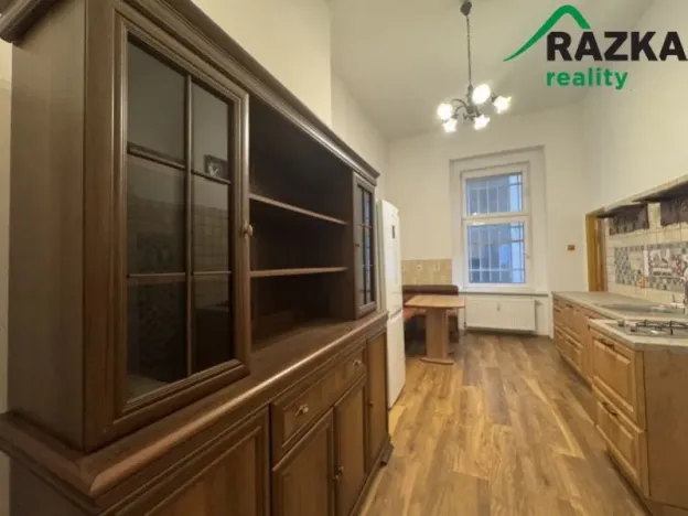 Prodej bytu 2+1, Karlovy Vary, T.G.M., 82 m2