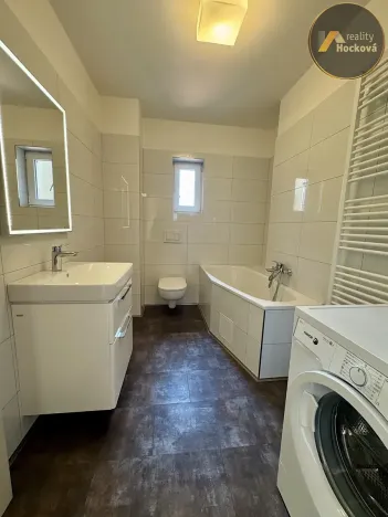 Prodej bytu 2+kk, Praha - Libeň, Zenklova, 81 m2