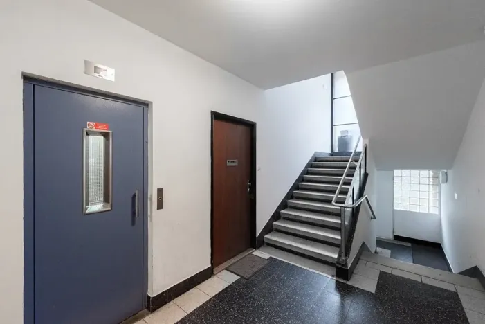 Pronájem bytu 3+1, Praha - Karlín, Sokolovská, 104 m2