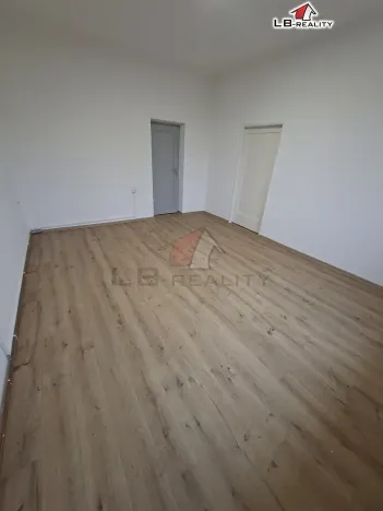 Pronájem bytu 4+1, Kolín, Štítarská, 100 m2