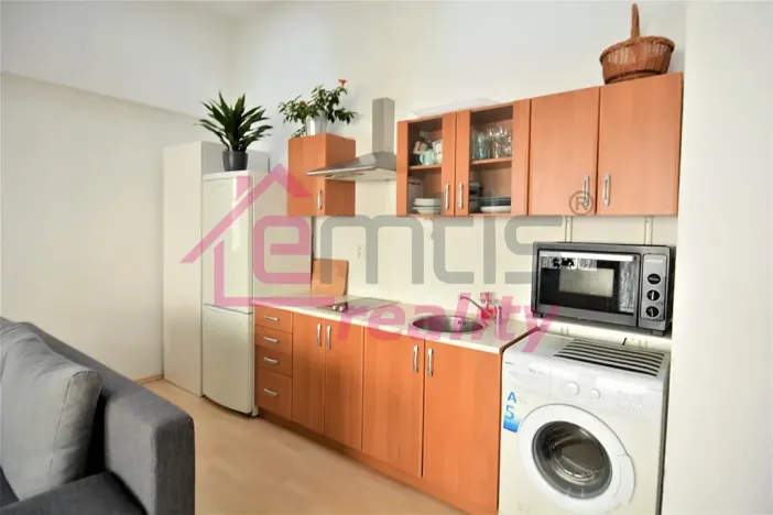 Pronájem bytu 2+kk, Praha - Břevnov, Za Strahovem, 42 m2