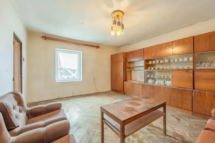 Prodej bytu 2+1, Smečno, Svinařovská, 56 m2