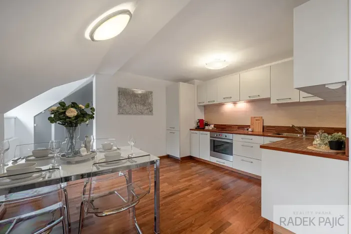 Prodej bytu 3+kk, Špindlerův Mlýn, 78 m2