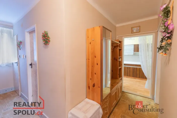 Prodej bytu 2+1, Horní Bříza, Tovární, 62 m2