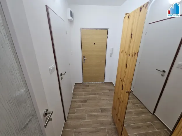 Pronájem bytu 1+1, Holýšov, Pod Makovým vrchem, 40 m2