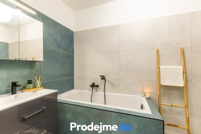 Prodej rodinného domu, Hevlín, 73 m2