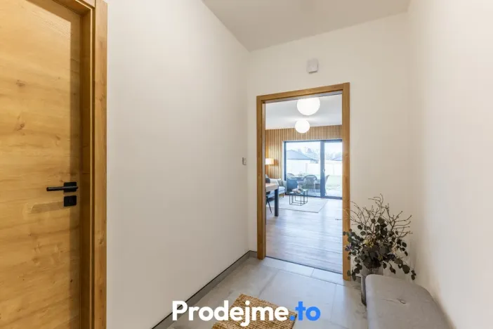 Prodej rodinného domu, Hevlín, 73 m2