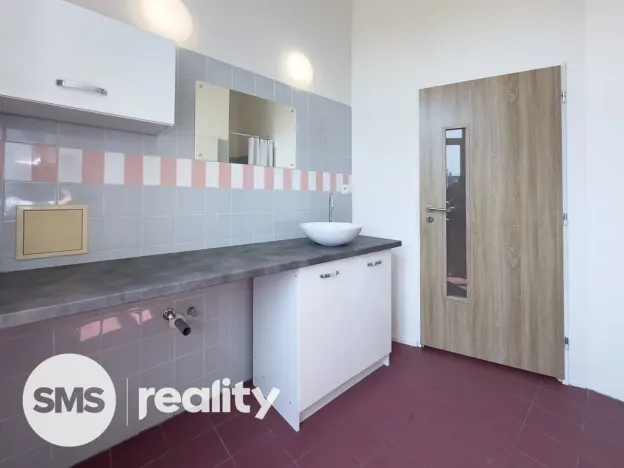 Pronájem bytu 2+kk, Opava - Město, Nákladní, 54 m2