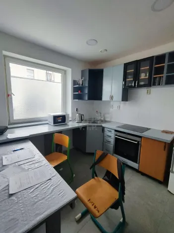 Prodej vícegeneračního domu, Přelouč, Sportovní, 426 m2