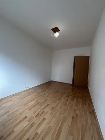 Pronájem bytu 3+kk, Pardubice, Pernerova, 65 m2