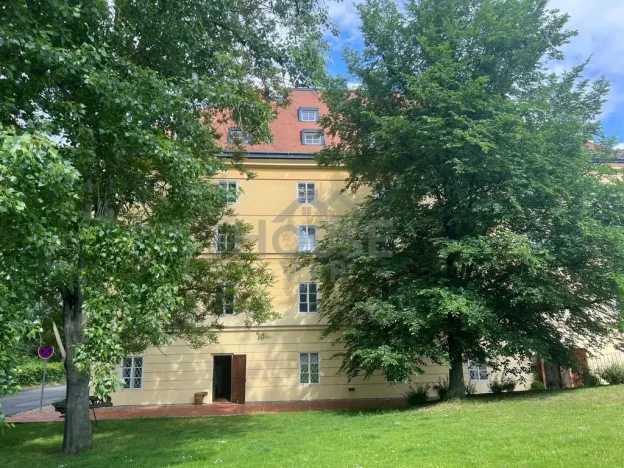 Prodej obchodního prostoru, Praha - Troja, 109 m2