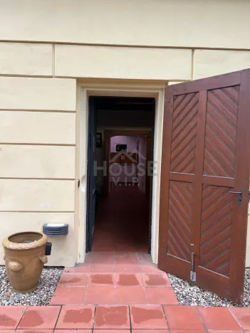 Prodej obchodního prostoru, Praha - Troja, 109 m2