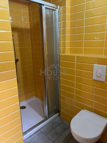 Prodej obchodního prostoru, Praha - Troja, 109 m2