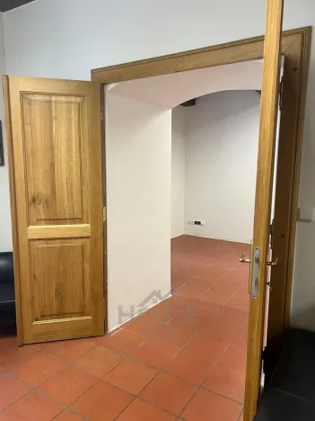 Prodej obchodního prostoru, Praha - Troja, 109 m2