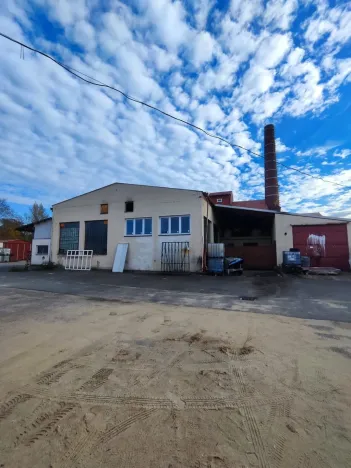 Pronájem skladu, Přelouč, Sportovní, 120 m2