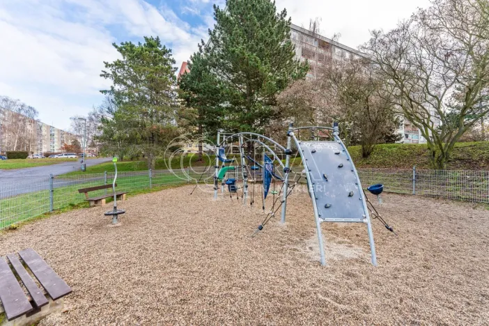 Prodej bytu 3+1, Praha - Modřany, Poljanovova, 62 m2