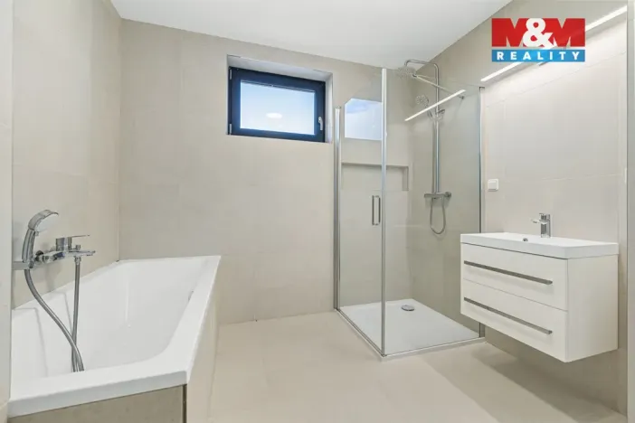 Pronájem rodinného domu, Kluky - Nová Lhota, 118 m2