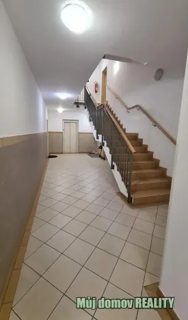 Pronájem bytu 2+kk, Praha - Zbraslav, Pickova, 54 m2