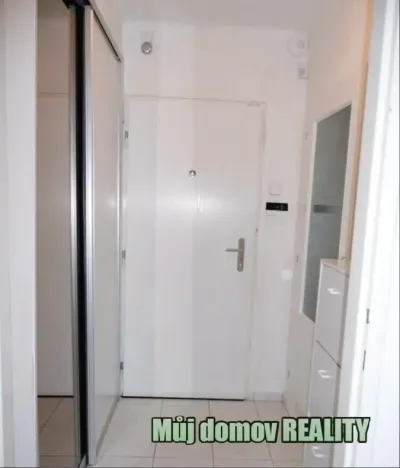 Pronájem bytu 2+1, Praha - Dejvice, Vostrovská, 50 m2