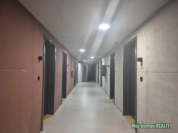 Pronájem bytu 3+kk, Praha - Vysočany, Kolbenova, 66 m2